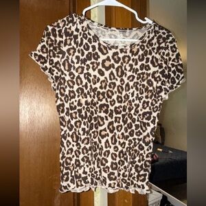 Medium cheetah crop tops
